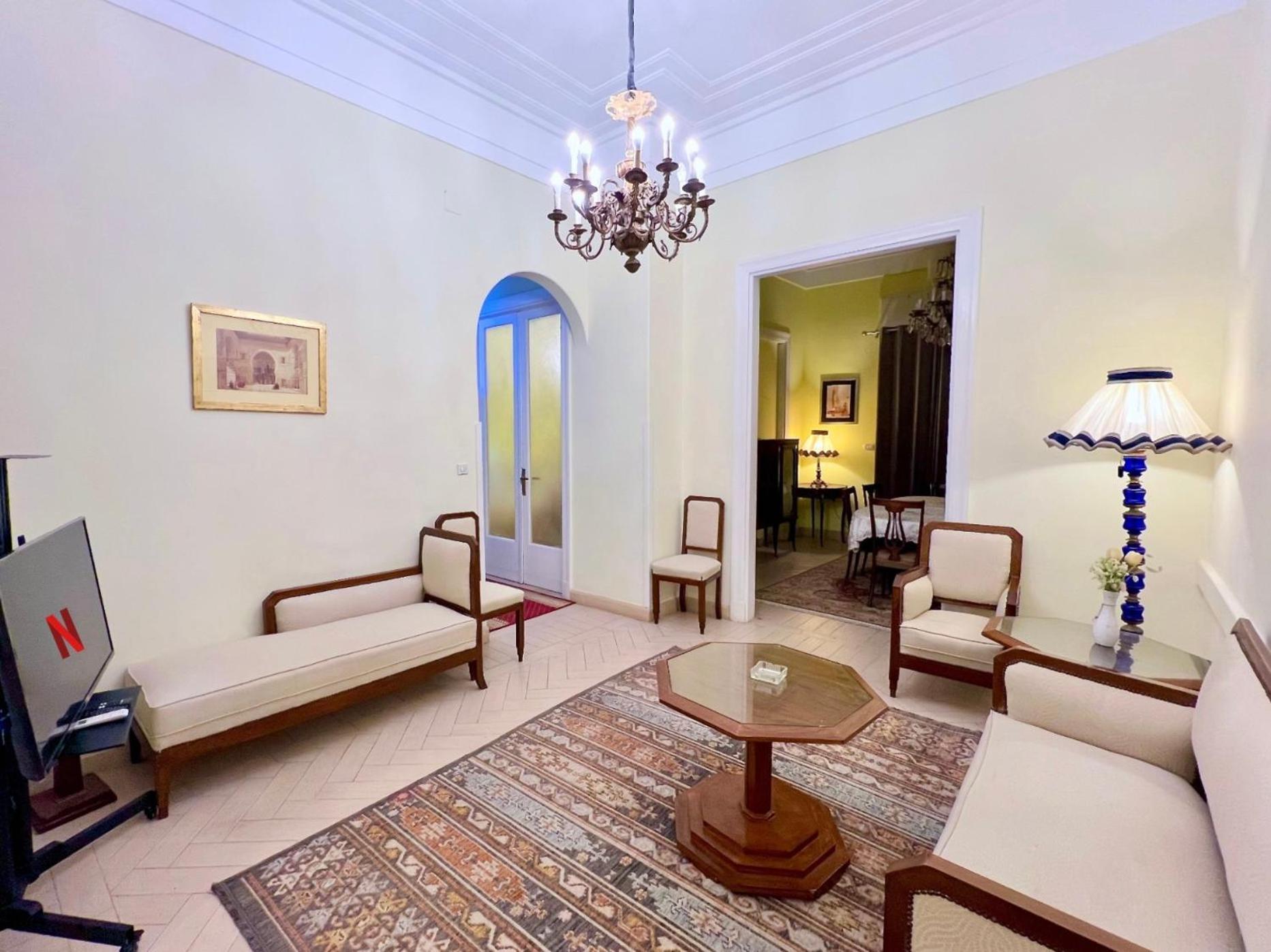 Smart 3br In Downtown - Mint 35 * Cairo